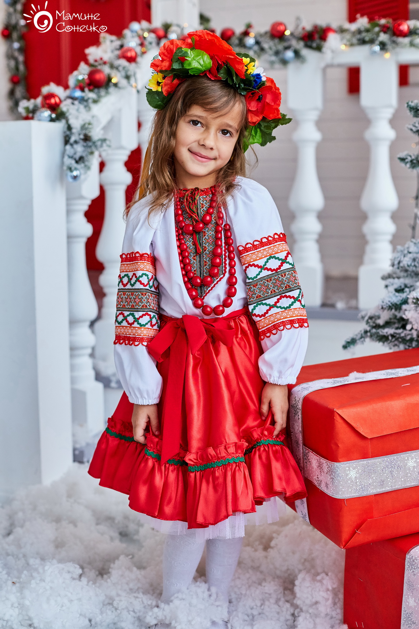 Б/у карнавальний костюм “Український стрій для дівчинки 1”