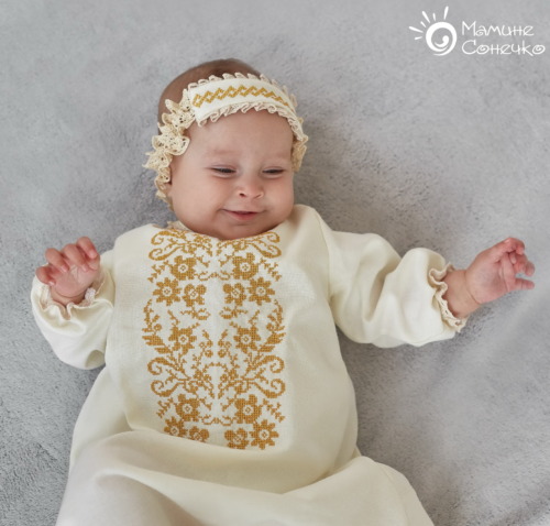 Costume for baptism of a girl “Princess gold”, linen
