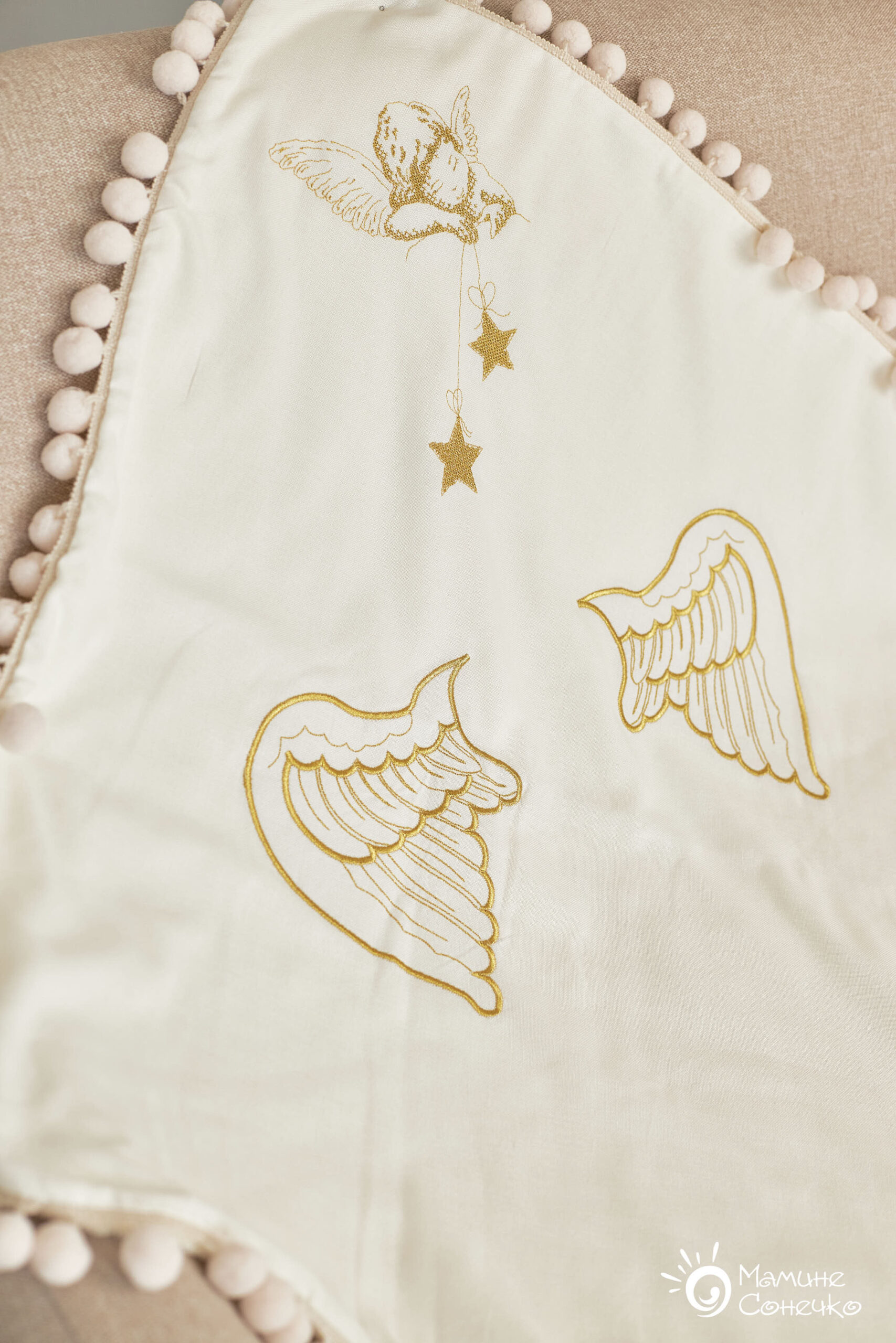 Baptismal blanket “Angel with stars, wings” gold, linen + terry