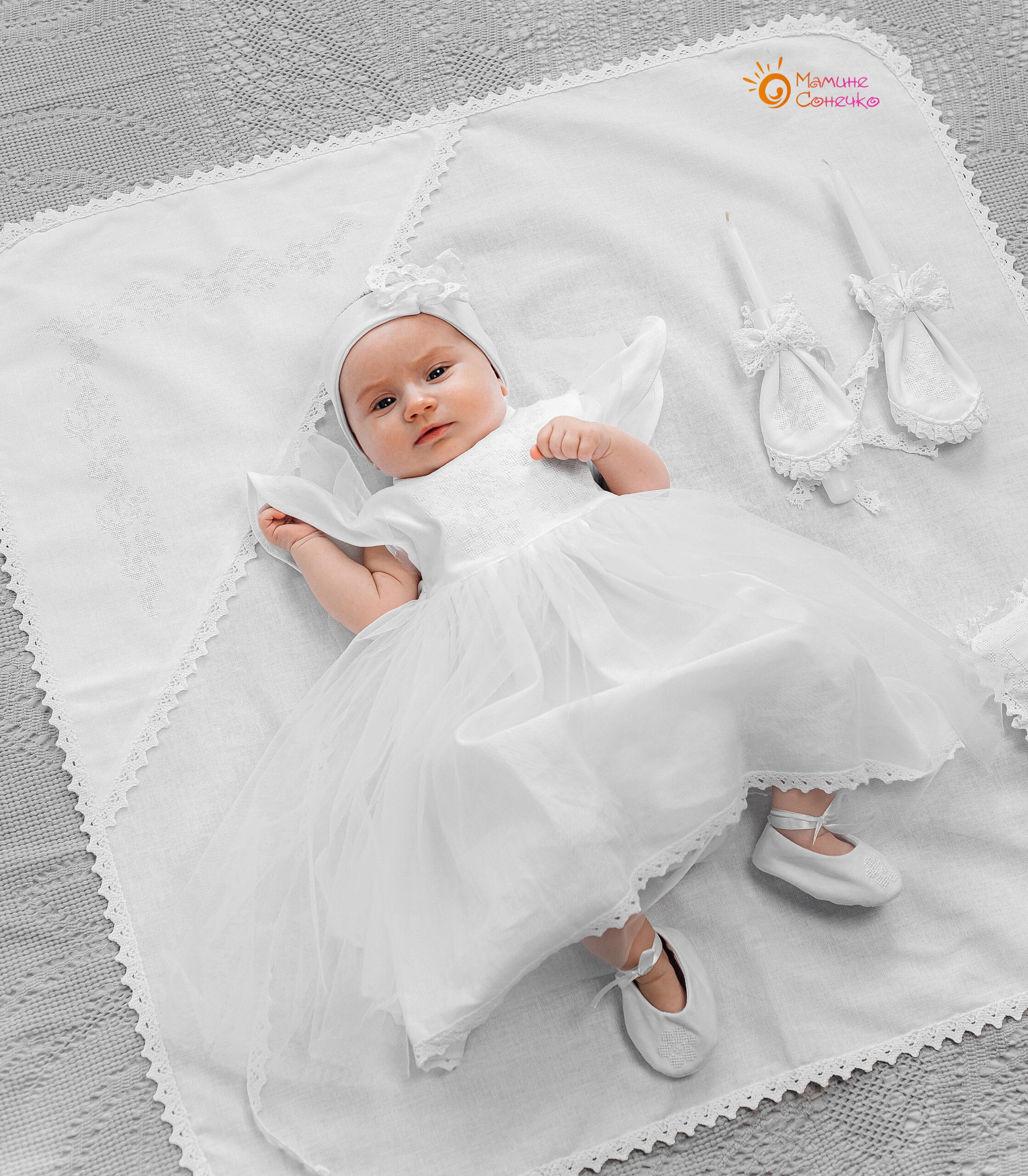 Повний набір для хрещення дівчинки “Мамина квіточка біла літо”, льон білого кольору