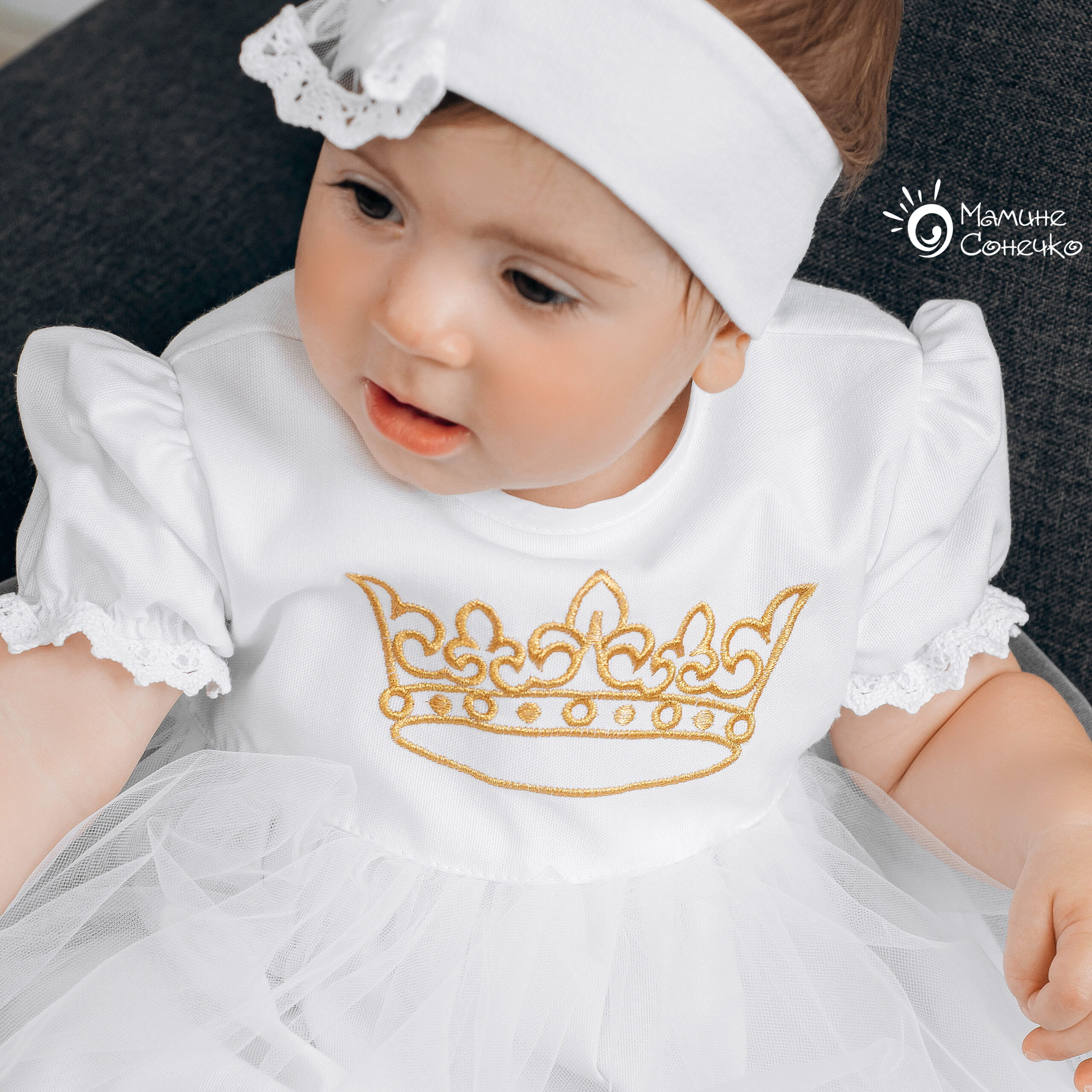 Set of clothes for girls “Crown big plus” gold, linen