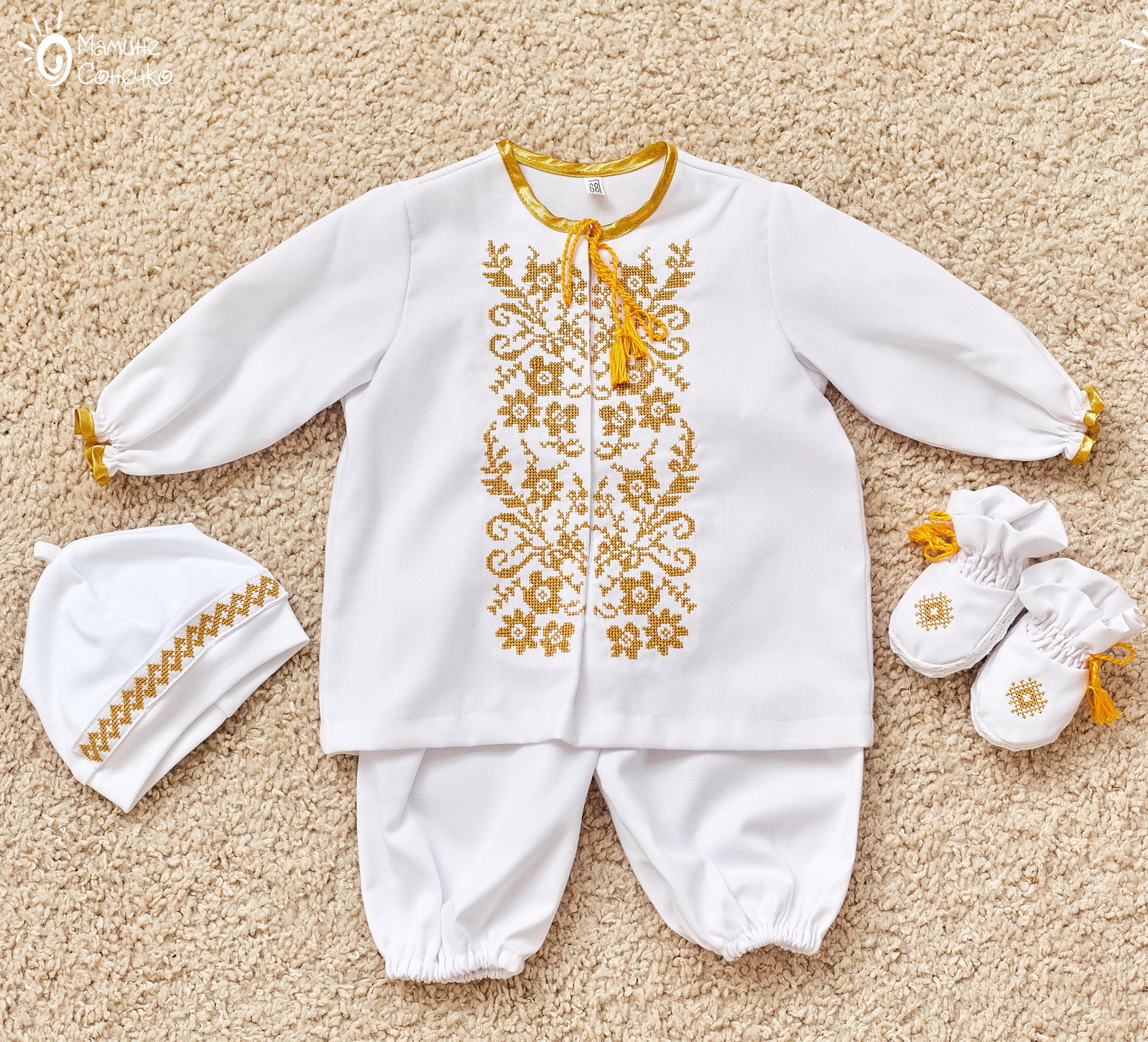 Boy’s baptismal suit “Monochrome flowers gold”, linen