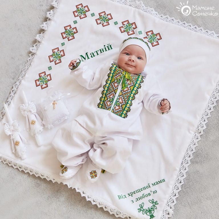 Повний комплект для хрещення хлопчика "Богатир зелений плюс", льон