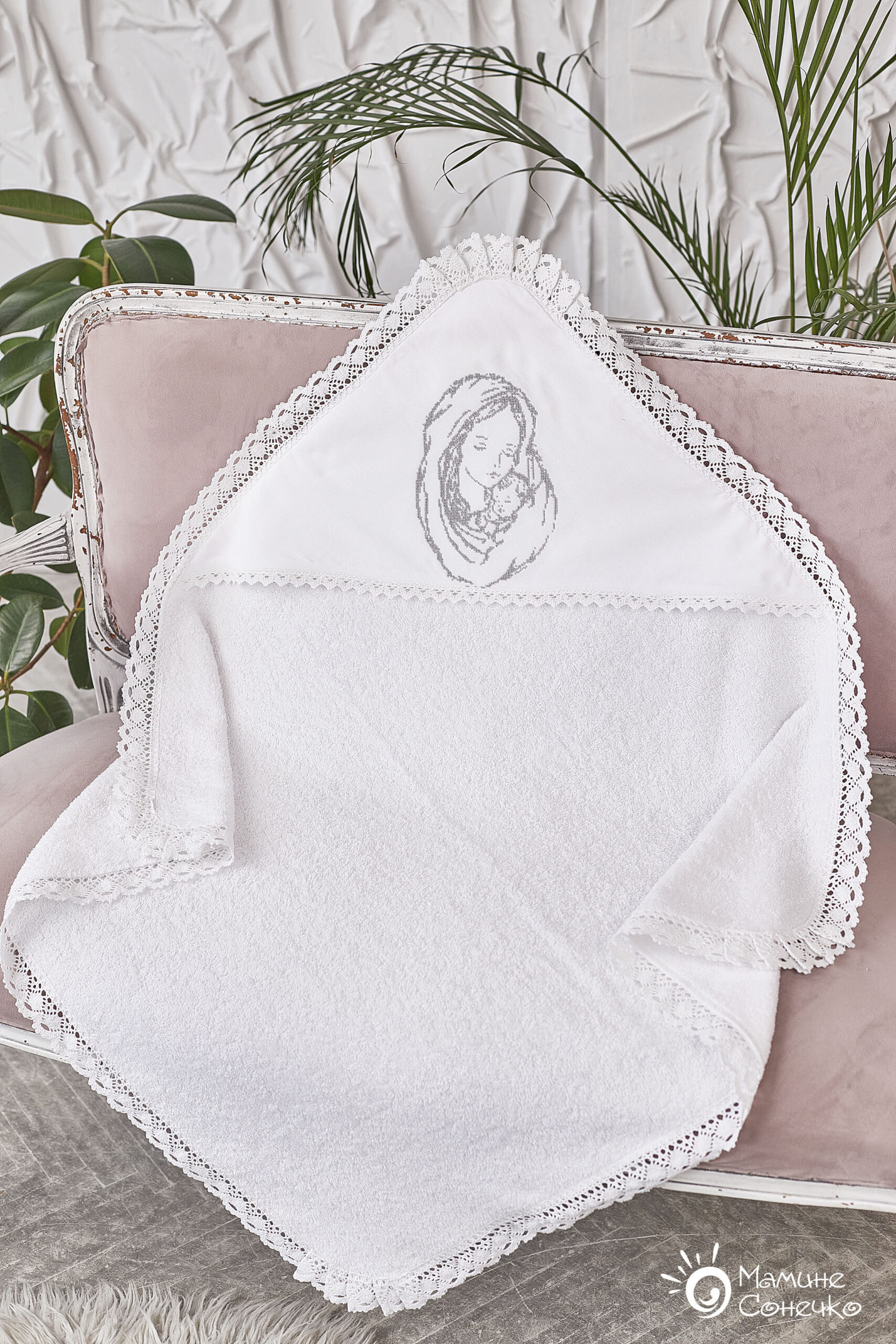 Крыжма-полотенце для крещения “Дева Мария” серебро, белая банная махра