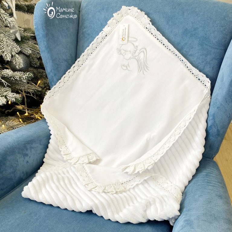 Крыжма-плед для крещения "Ангел молится" серебро гладь, лен + плюш